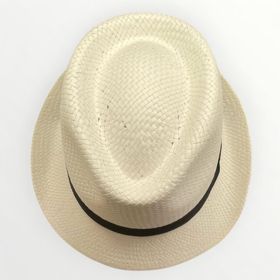 Sbarià tribly hat made of paper straw, stylish wide-brimmed design perfect for summer and sun protection.