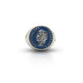 Vintage Anello Anello Chevalier Argento Smalto Dolce Vita Anni 50 by BDG Accessories, featuring intricate silver and colorful enamel design.