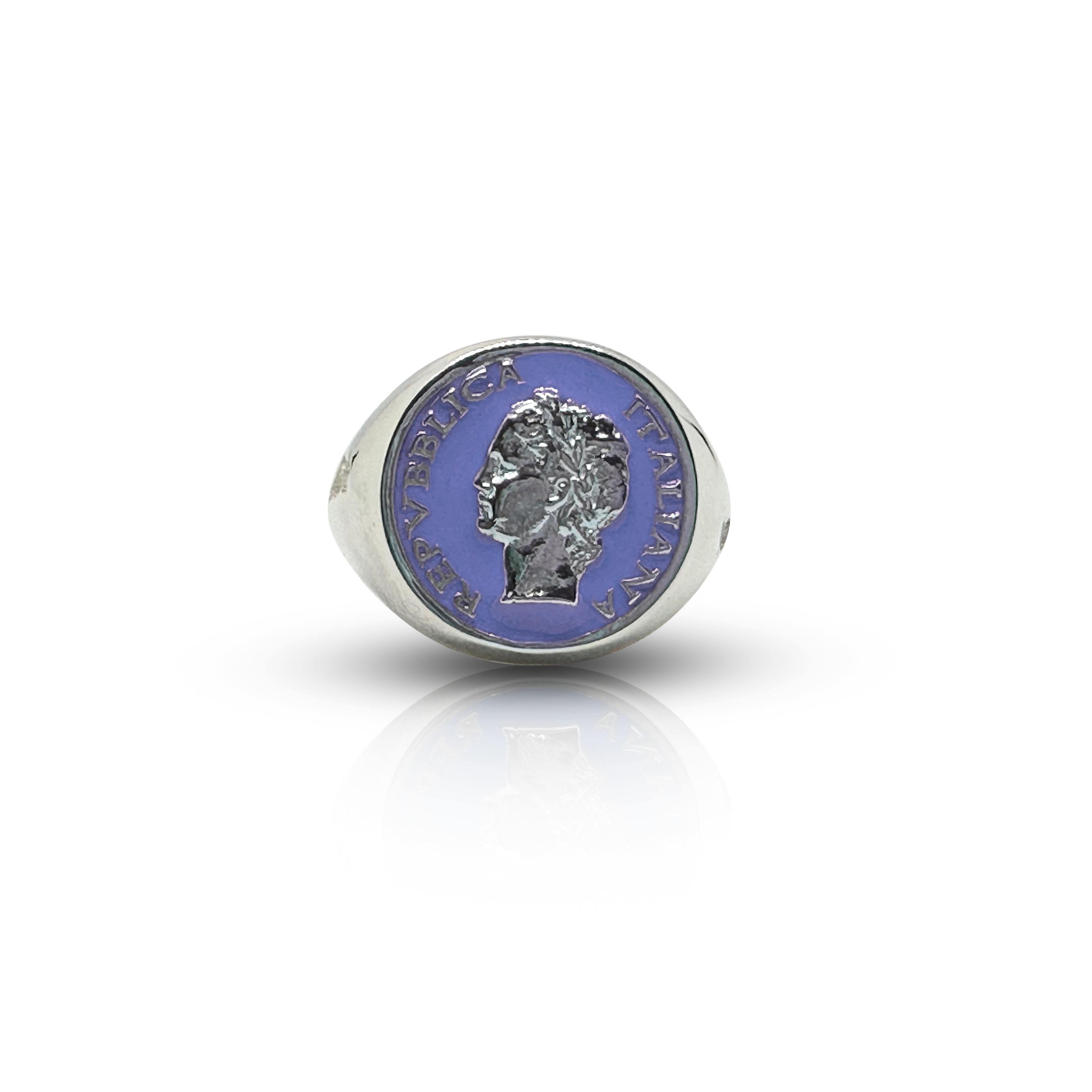 Silver Anello Chevalier vintage ring with colorful enamel, inspired by 1950s Dolce Vita style, by BDG Accessories.