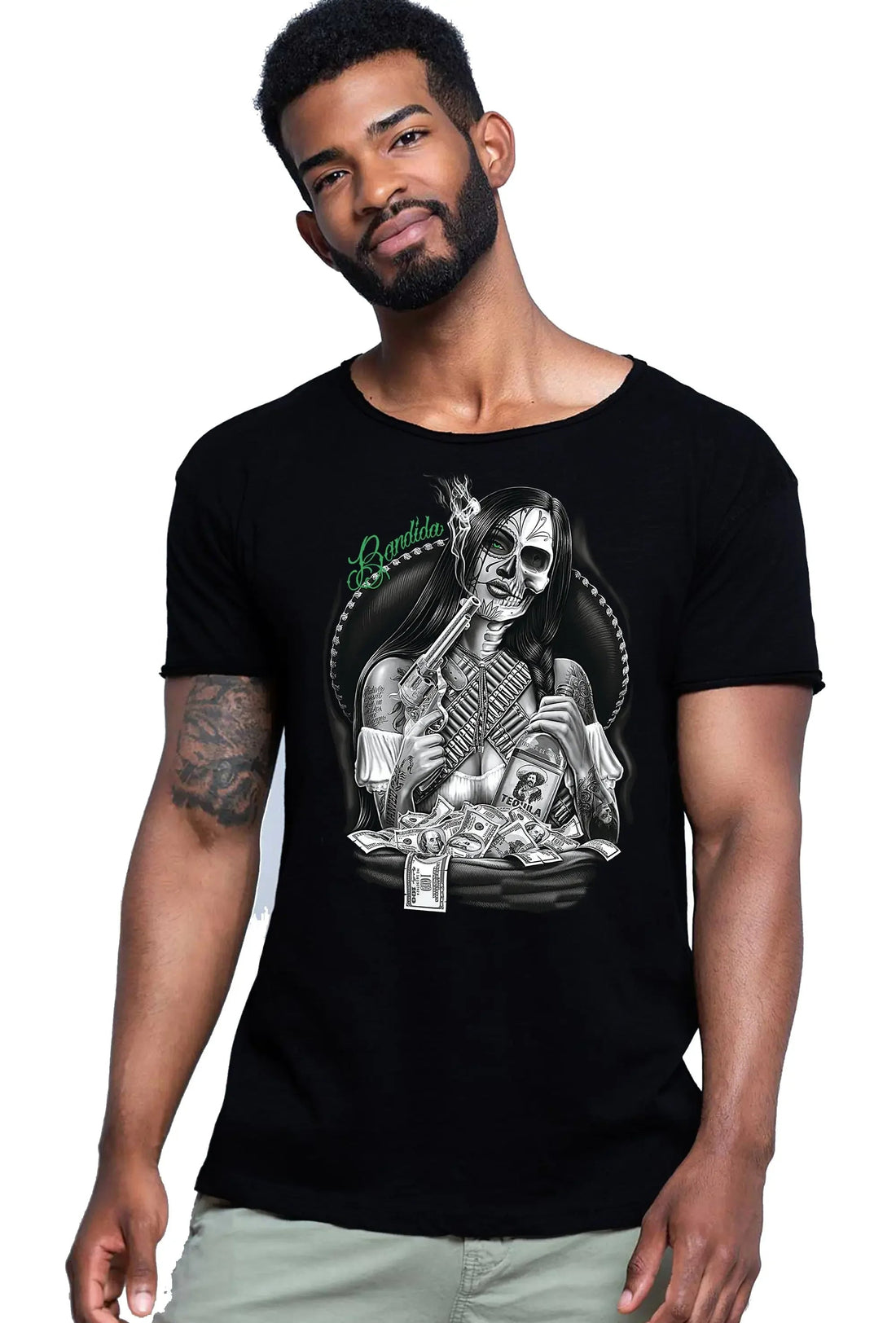 Street Style Bandida Gonzales tattoo skull T-shirt for men, cotton urban design featuring a bold skull graphic.