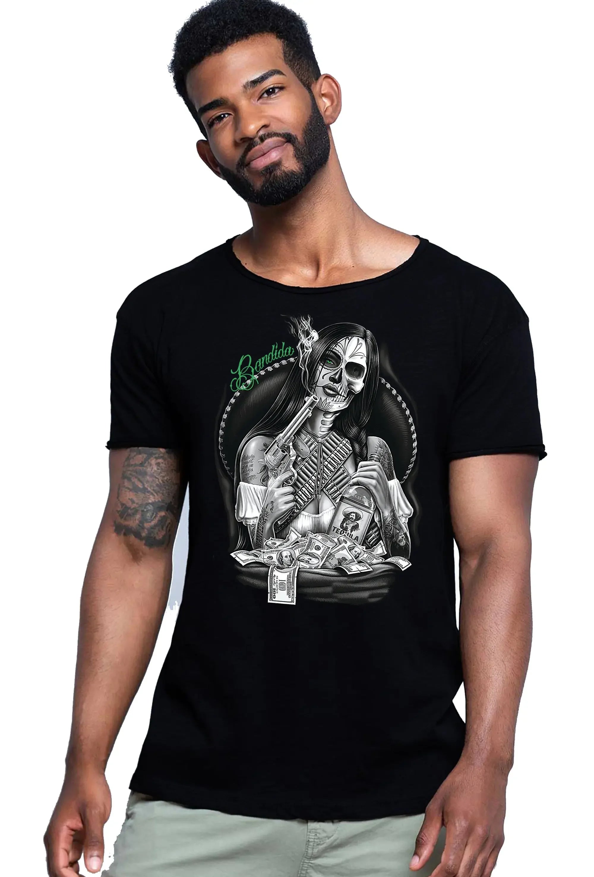Street Style Bandida Gonzales tattoo skull T-shirt for men, cotton urban design featuring a bold skull graphic.