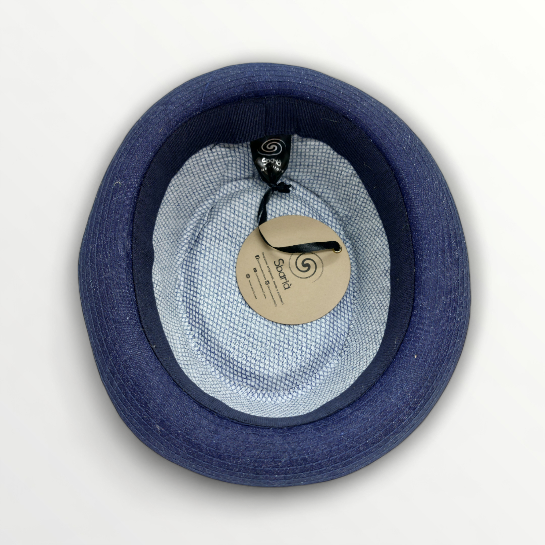 Sbarià pork pie hat made from coffee sack jute, with a classic round crown and wide brim for a stylish, eco-friendly look.