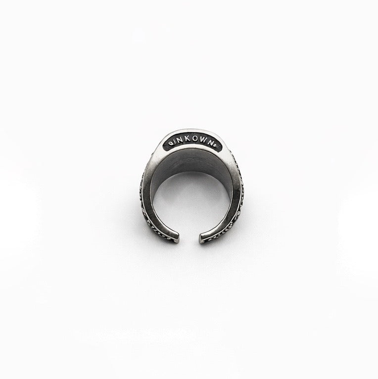 Black Sails pirate-themed silver ring by BDG Accessories, featuring detailed nautical design and rugged style.