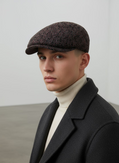 Sbarià Coppola Taormina in brown variegated pure wool, stylish and warm accessory with a classic design.