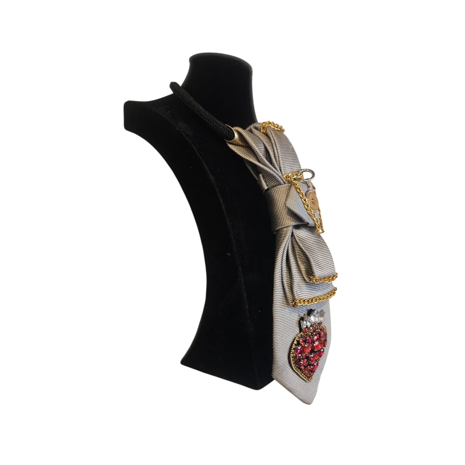 Claudia De Rosa Jewelry Cravatta Gioiello Ex Voto displayed on a mannequin, showcasing intricate design and elegant craftsmanship.