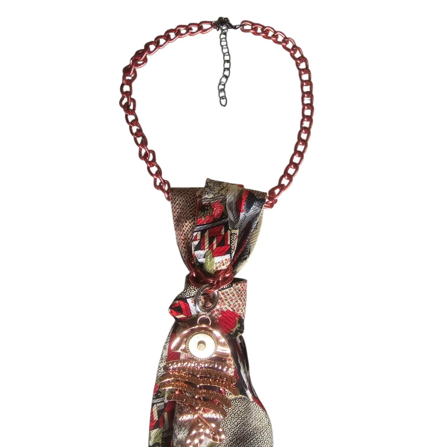 Close-up of CLAUDIA DE ROSA JEWELRY Rose Gold Cravatta Gioiello with detailed knot and matching necklace.