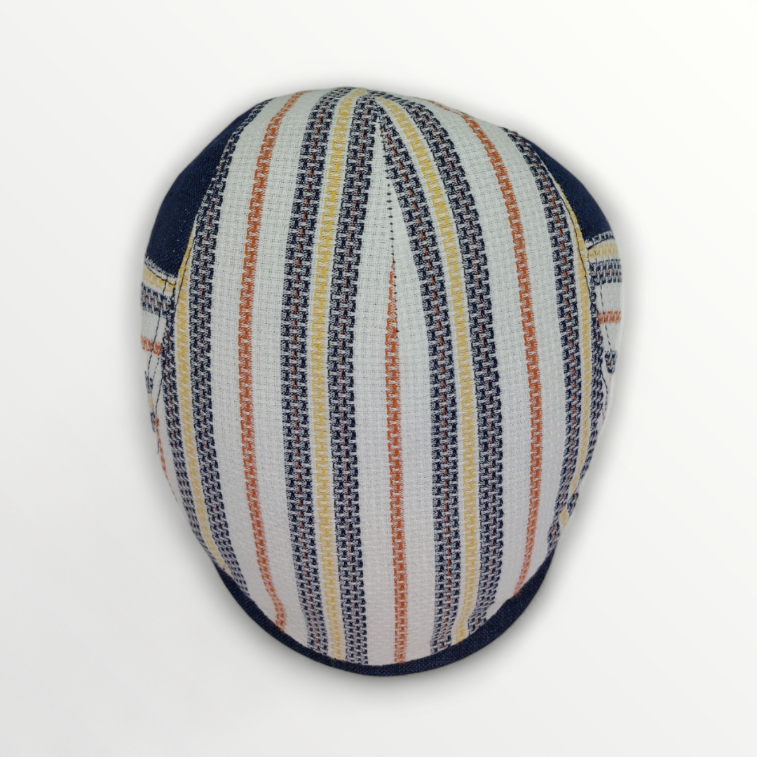 Primavera/Estate Coppola in linen and cotton with a soft, textured fabric and a stylish, relaxed design.