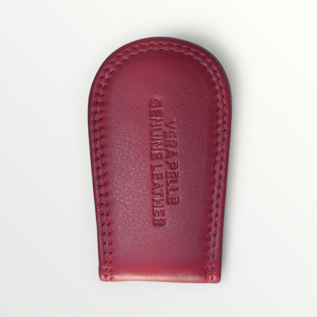 Fermasoldi magnetic genuine leather wallet with multiple card slots and a sleek, classic design.