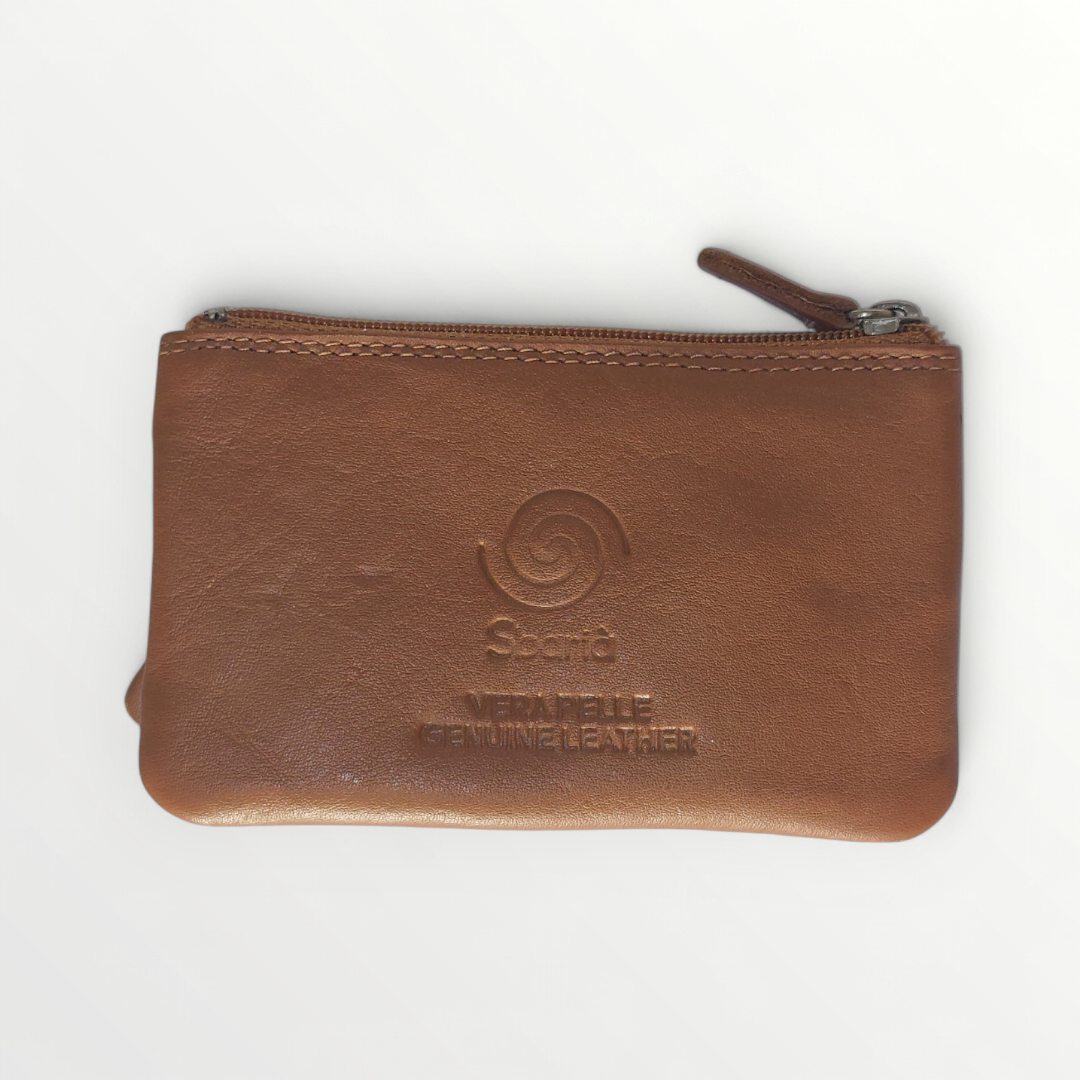 Double leather key holder from Portachaivi, featuring durable genuine leather with multiple key rings and a sleek design.