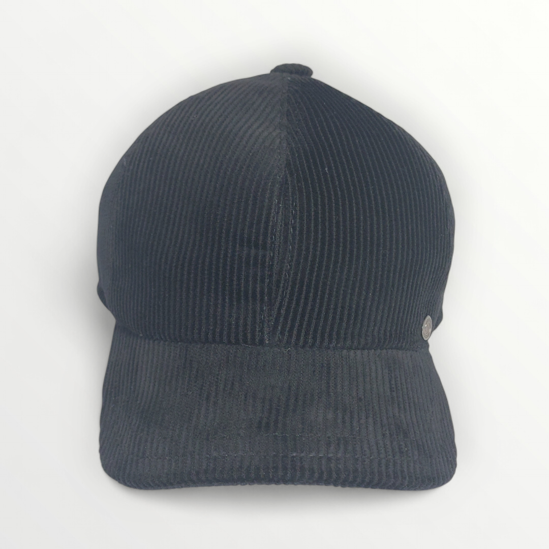 Black ribbed velvet baseball cap by Autunno/Inverno with a classic six-panel design and curved brim.