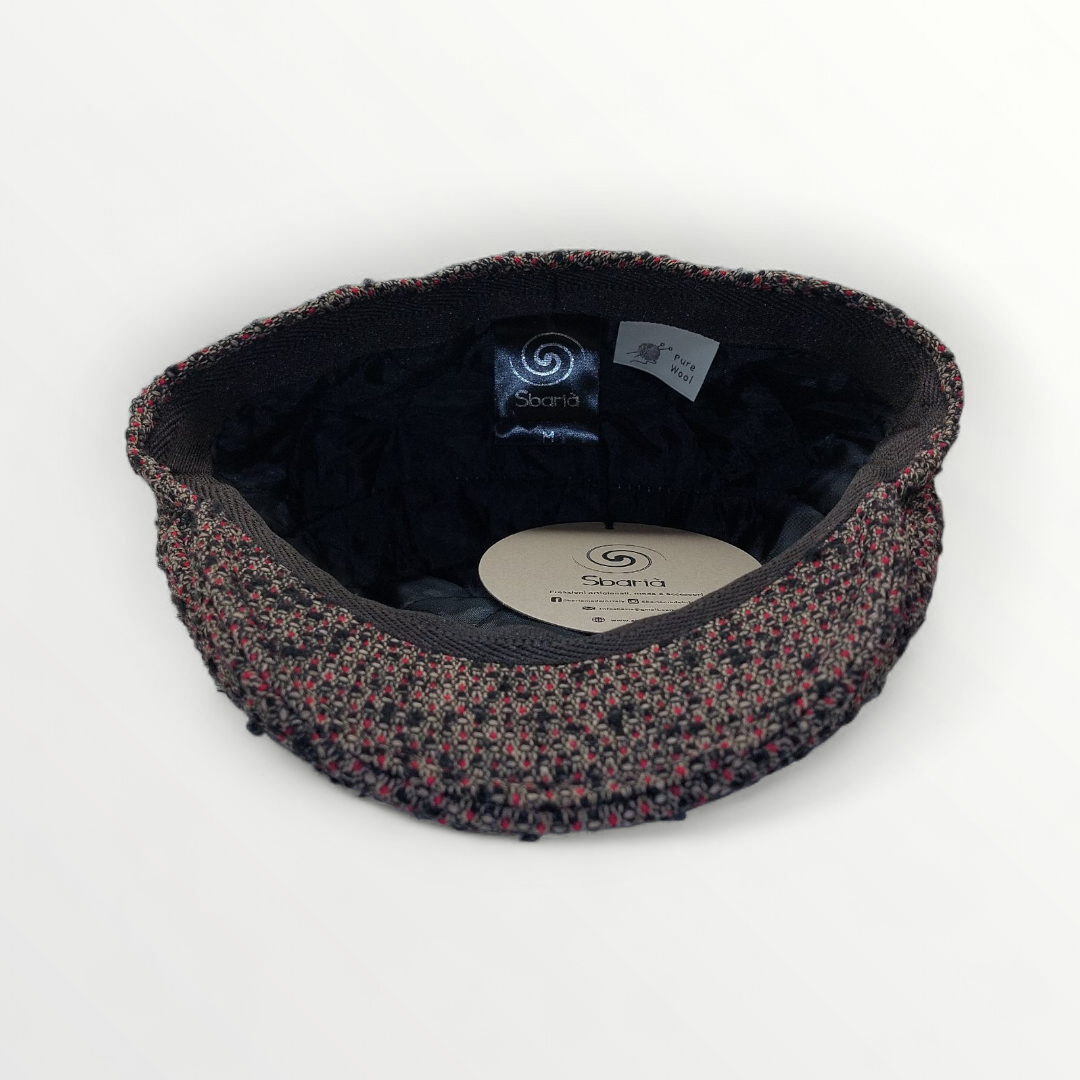Sbarià Coppola Taormina in multicolored brown wool, stylish and warm hat with a classic design and textured knit pattern.