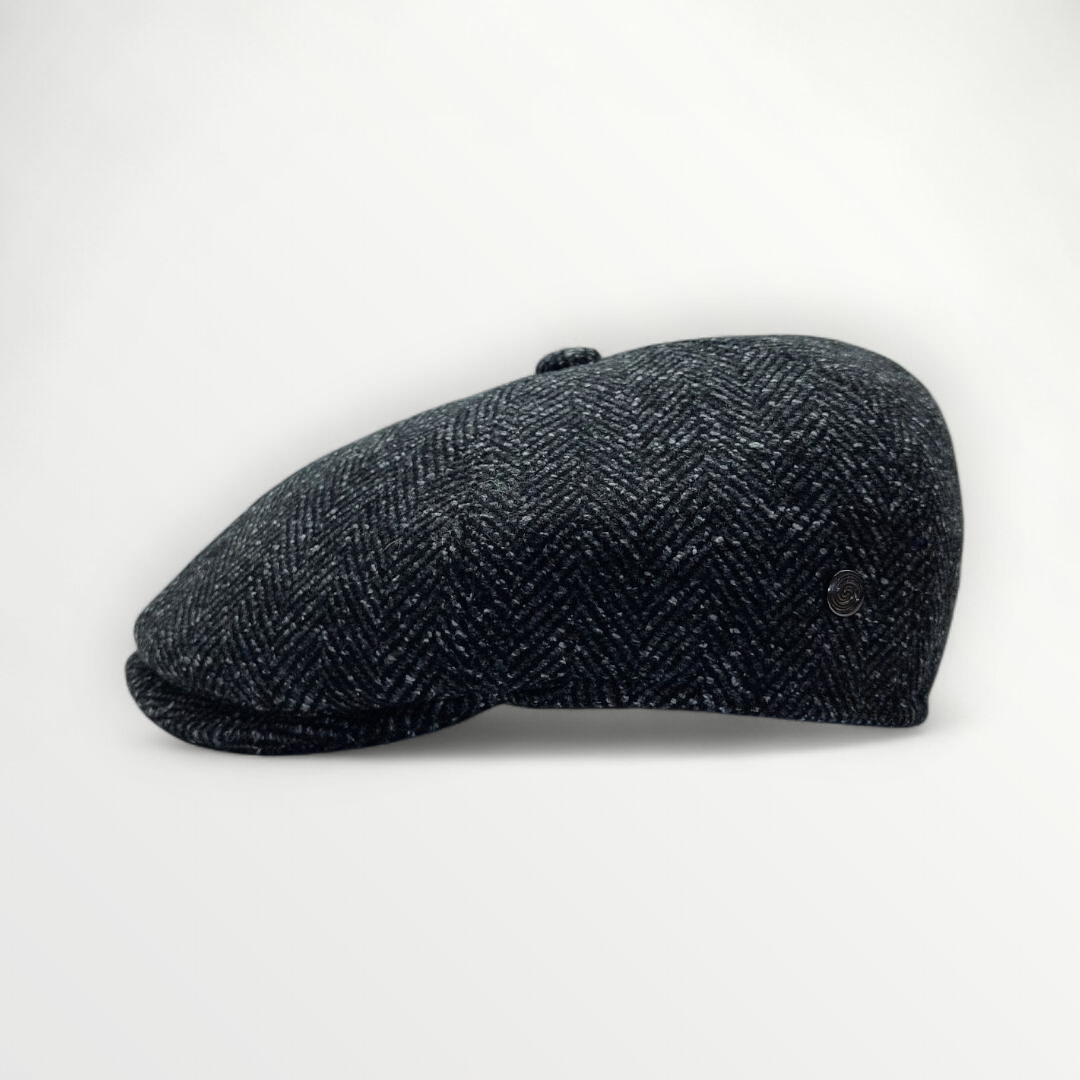Gray Sbarià Coppola Inglese Oxford made of wool, showing its classic design and textured fabric in a close-up image.