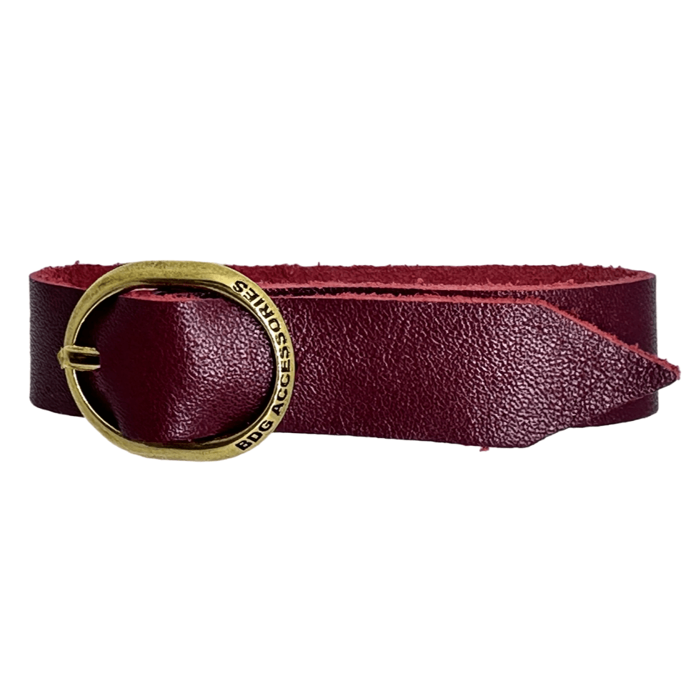 BDG Accessories elegant ellipse bracelet in red and light blue with delicate design and polished finish.