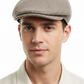 Uomo con Coppola London Safari in lino e cotone micro disegno color beige, made in Italy