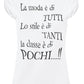 Street Style Donna T-shirt in 100% cotton with urban slub design, featuring a casual street style look for women.