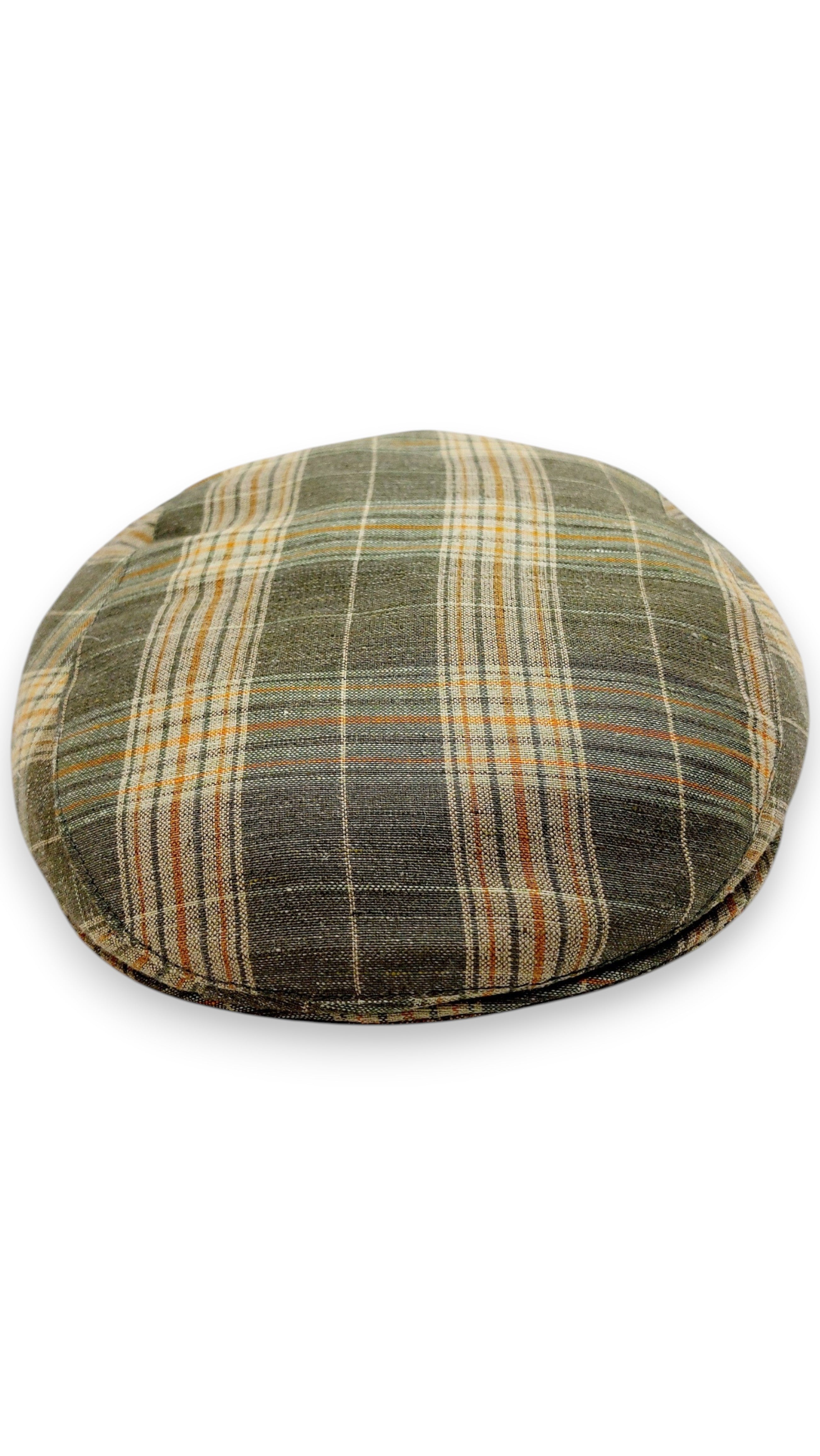 Sbarià London Tartan flat cap in green and orange plaid, made of linen blend. Traditional Scottish pattern with Italian craftsmanship.